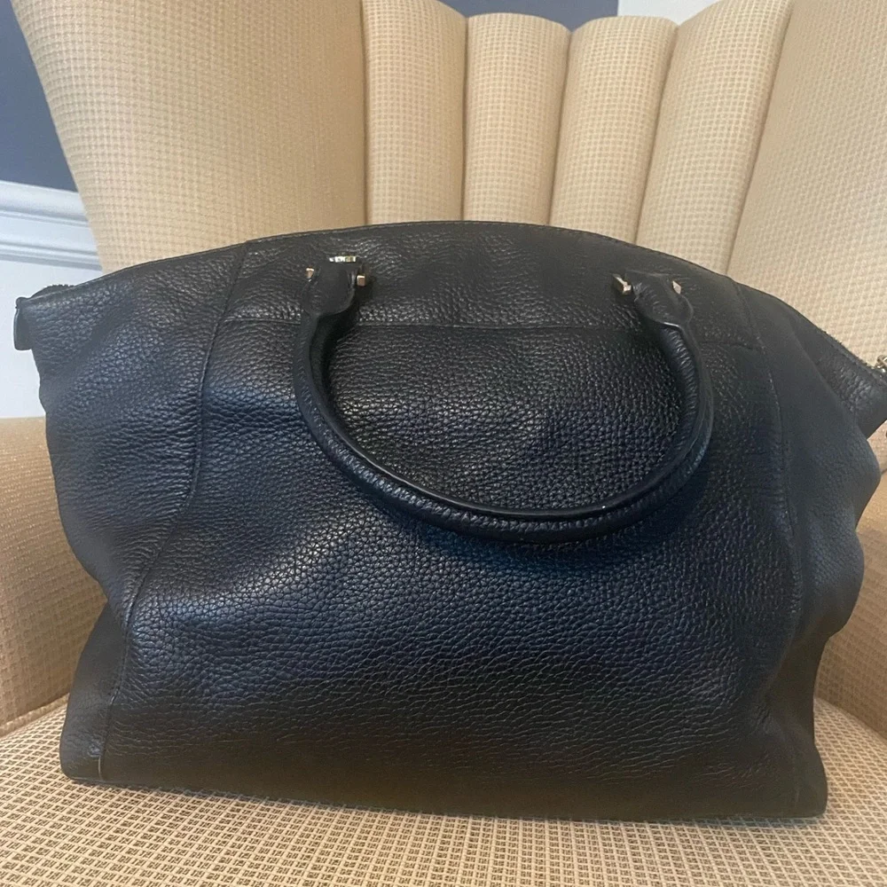 Michael Kors Maxine Medium Pebbled Leather Satchel - EUC